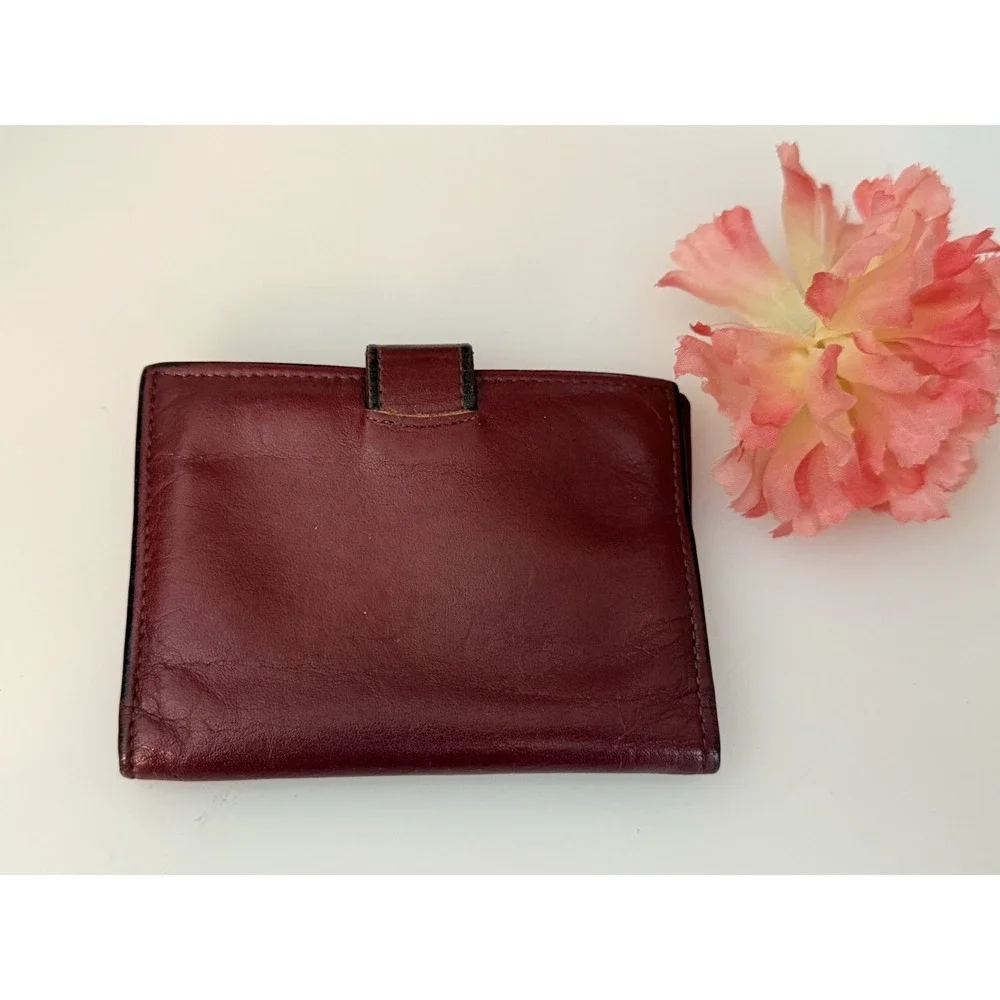 Vintage Princess Gardner‎ Burgundy Red Leather Bifold Wallet with Gold Chain GUC
